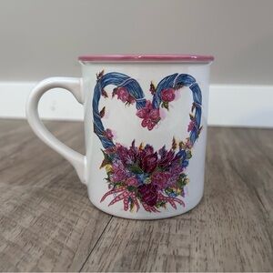 Vintage 1988 Korea Floral Heart wreath floral flower Ceramic Mug Pink Blue white